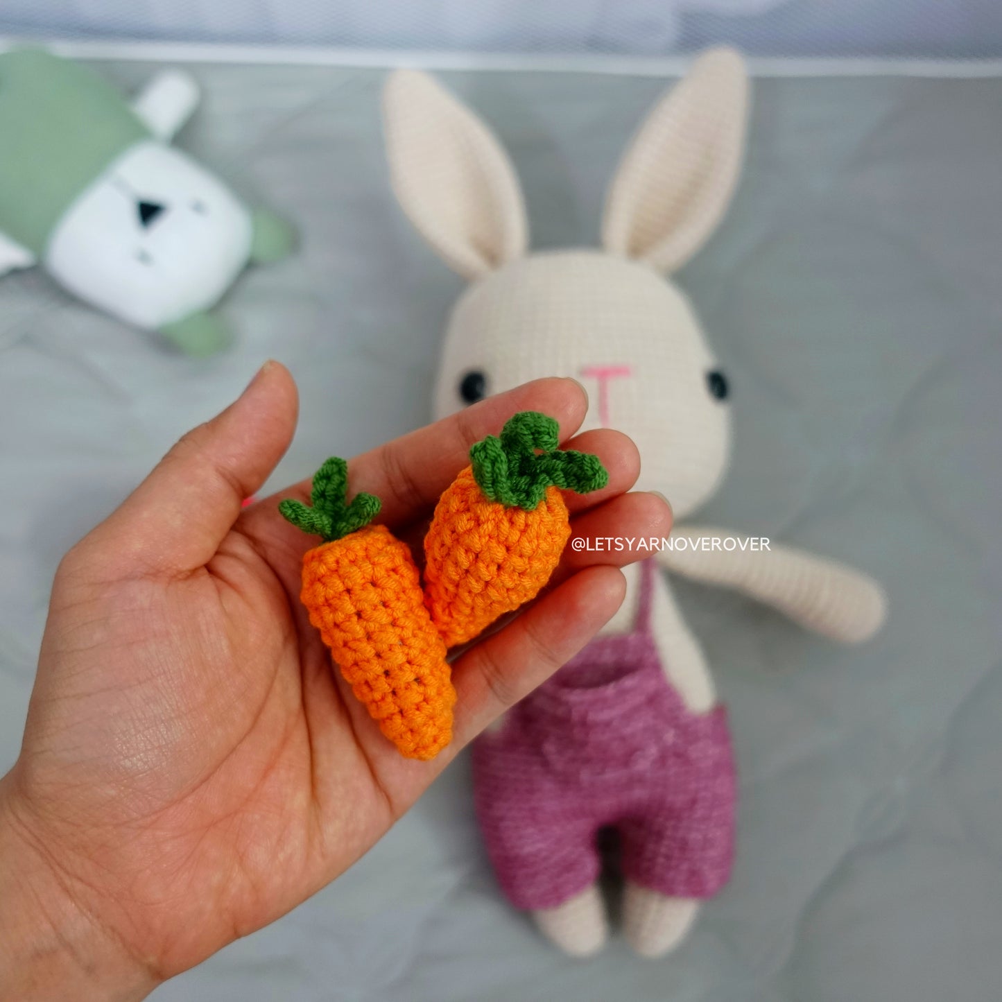 Big-sized Carrot Bunny